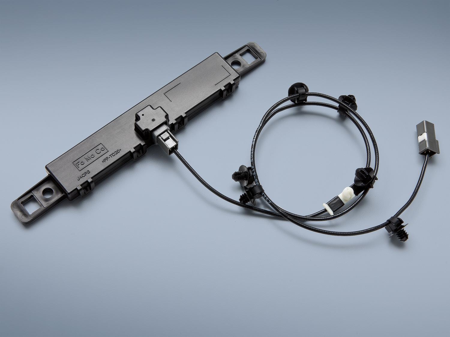 Remote Start System Bi-Directional Antenna Kit | FordUS Remote Start System Bi-Directional Antenna Kit | FordUS