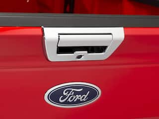 Super Duty 2017 Chrome Manual Tailgate Latch Trim w/ LED OEM Parts VHC3Z1522404A